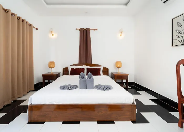 Villa Serey Private Grill & Chill Near Pub Street